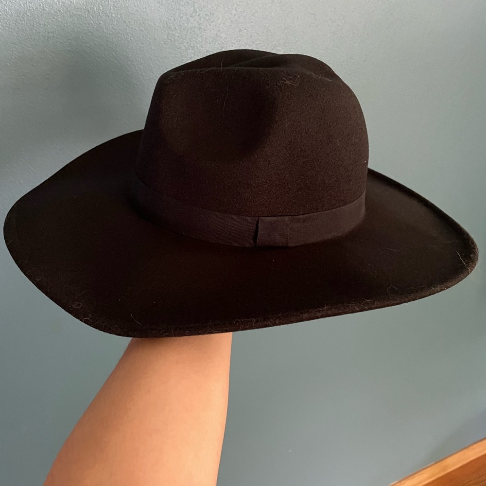 Lulus never worn fedora hat